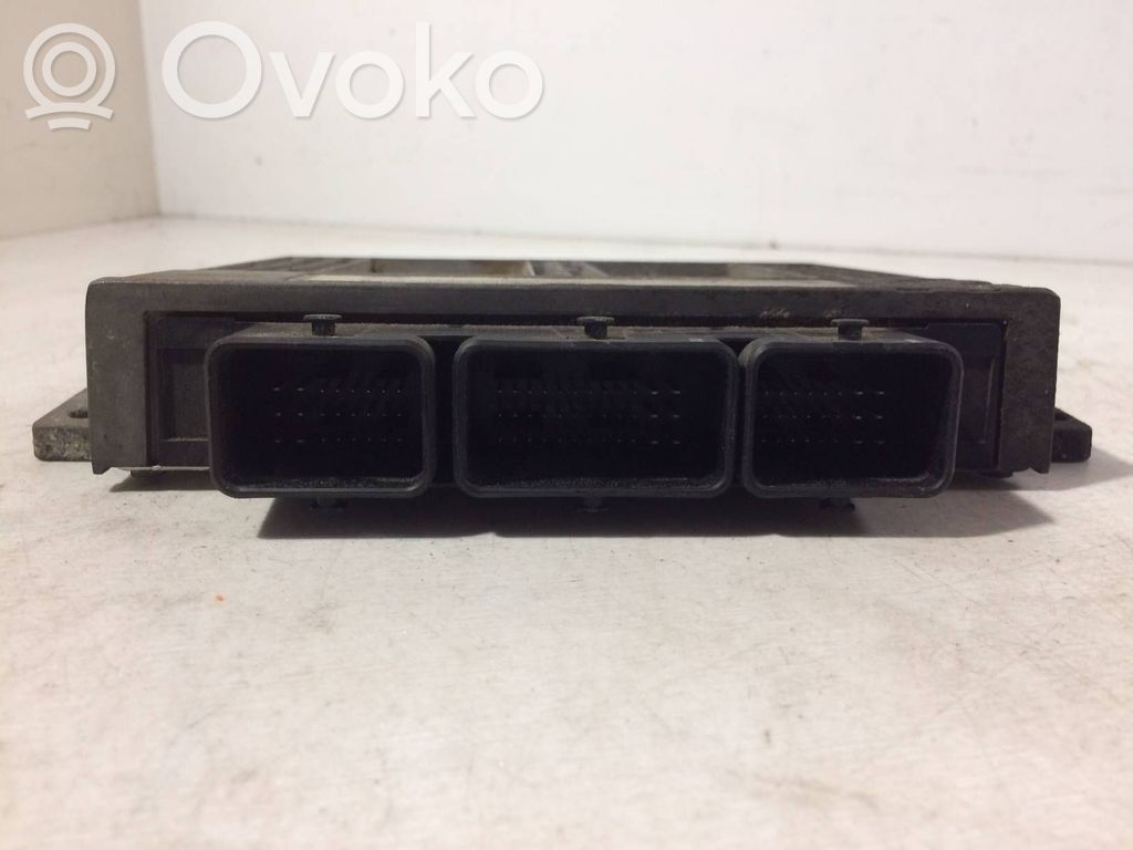 Engine control unit/module   8200278376,8200416289