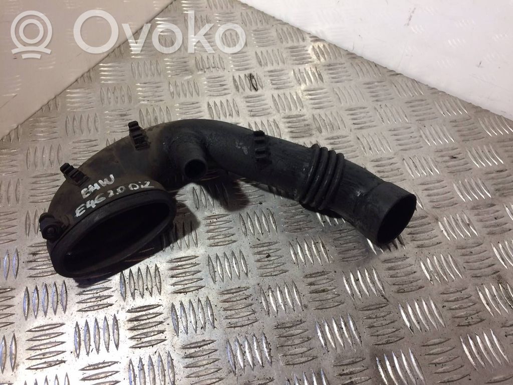 Air intake hose/pipe   7790552