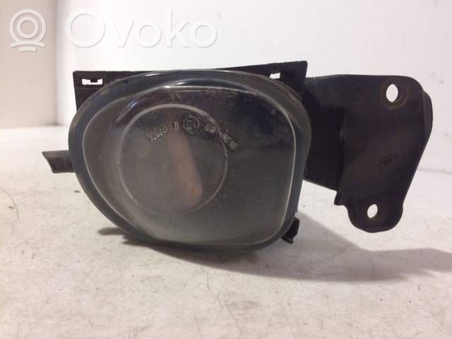 Front fog light   4B0941700A