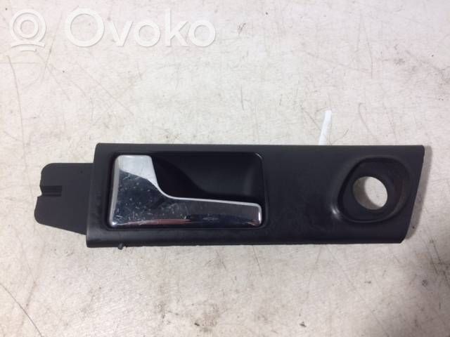 Manecilla interna puerta trasera   4A0839019B