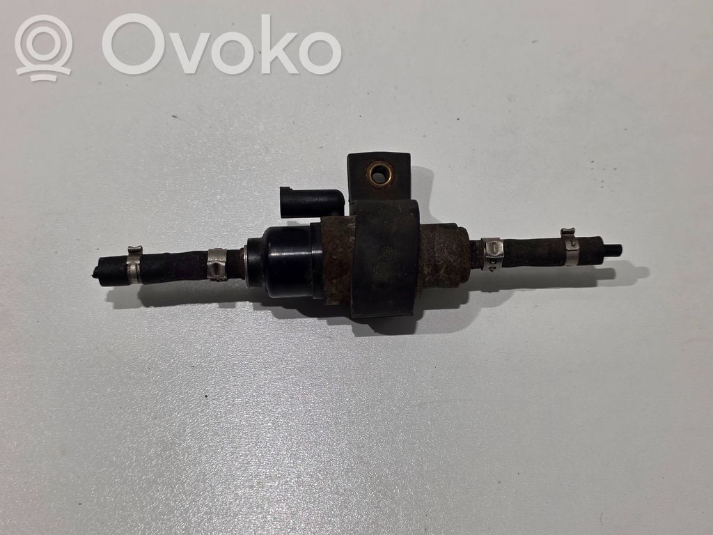 Volvo V60 Pompă combustibil pentru încălzire auxiliară Webasto 