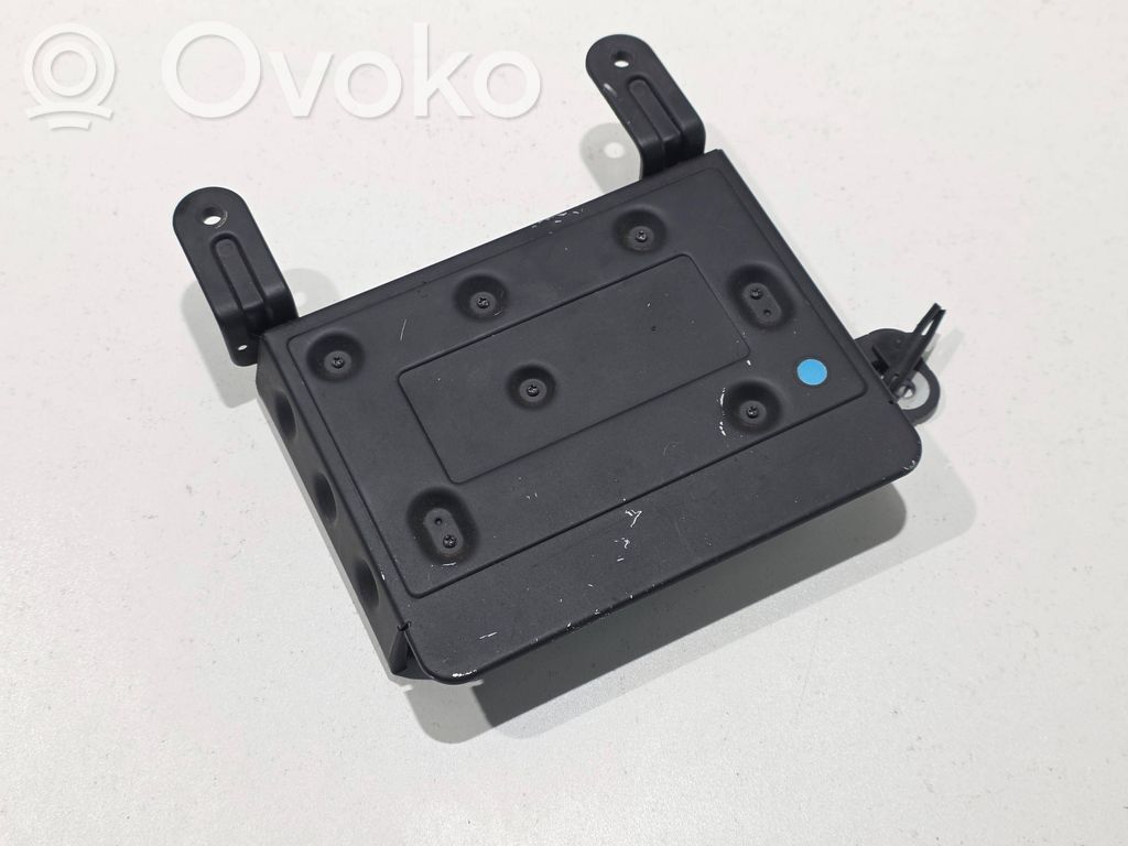 Volvo V60 Garso stiprintuvas 