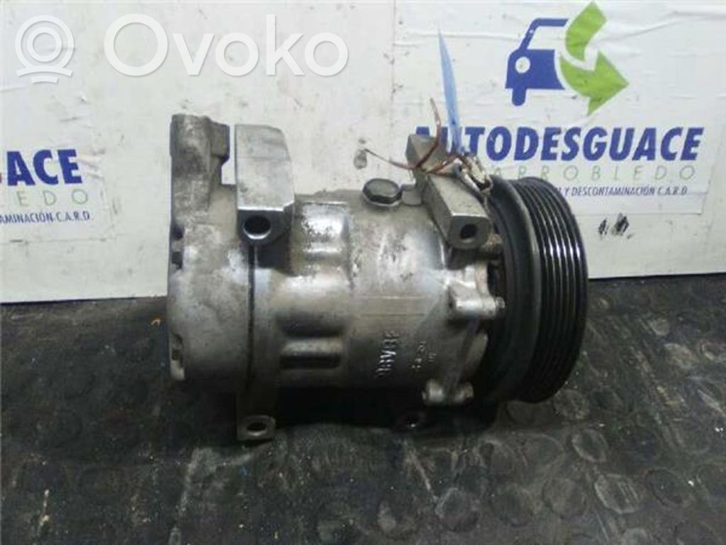 Renault Kangoo I Compressore aria condizionata (A/C) (pompa) 