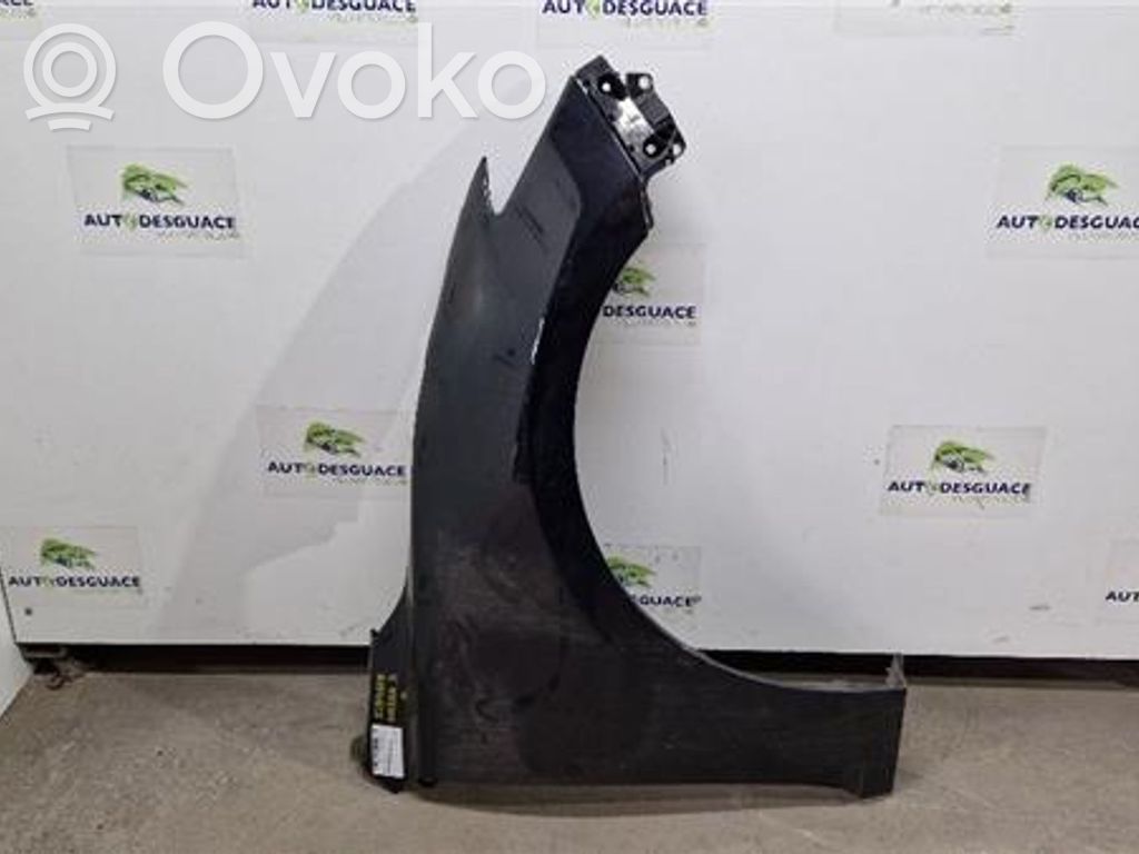 Priekšējā arka