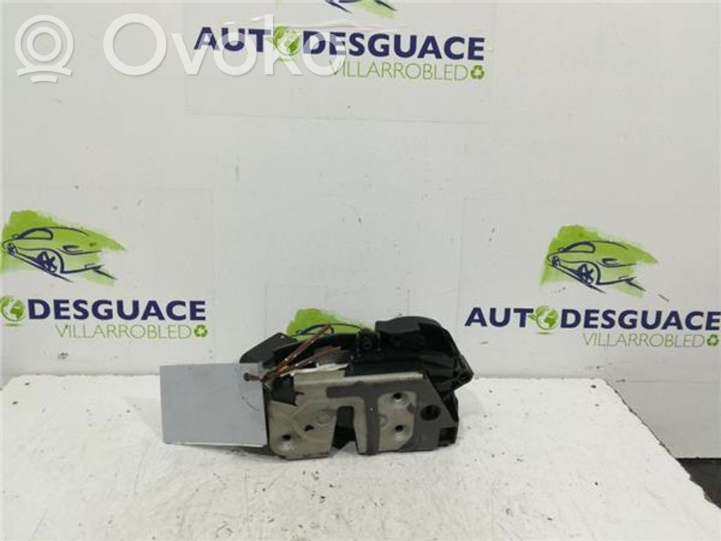 Etuoven lukko   BM5AA21813,921755105