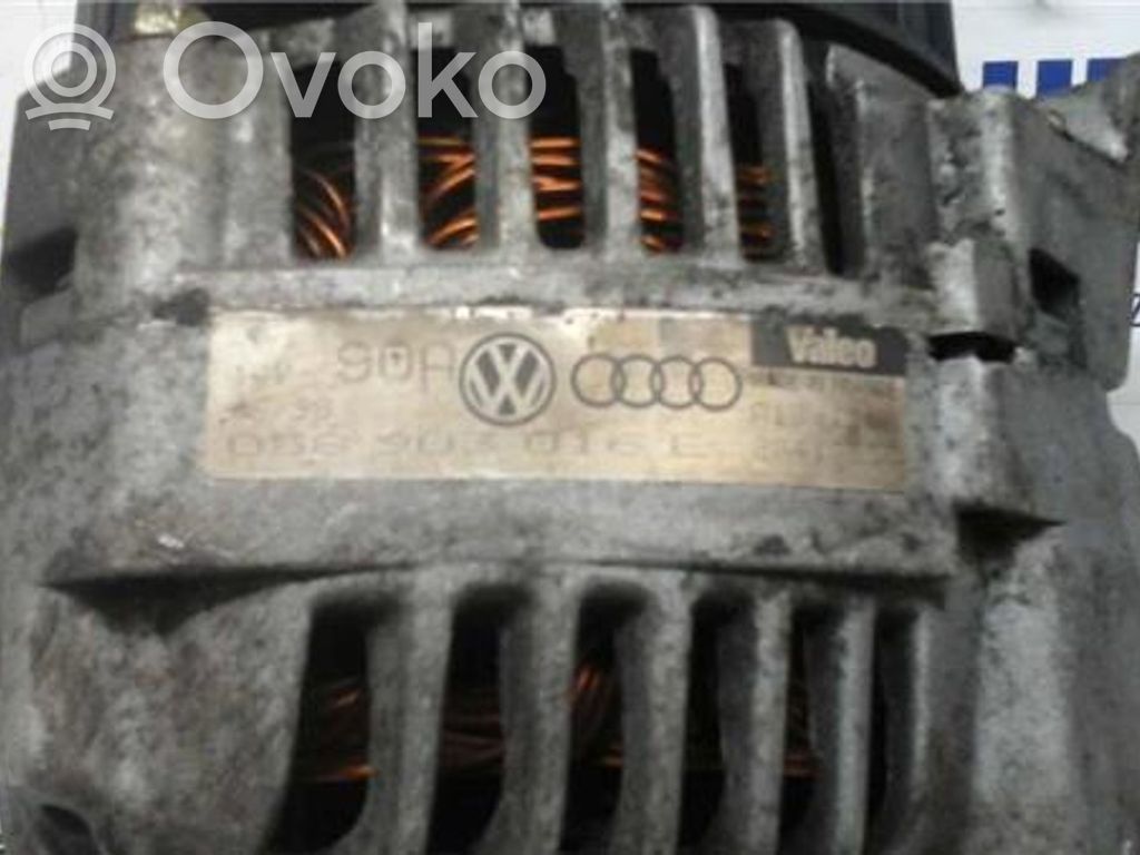 Audi A4 S4 B5 8D Generatorius 