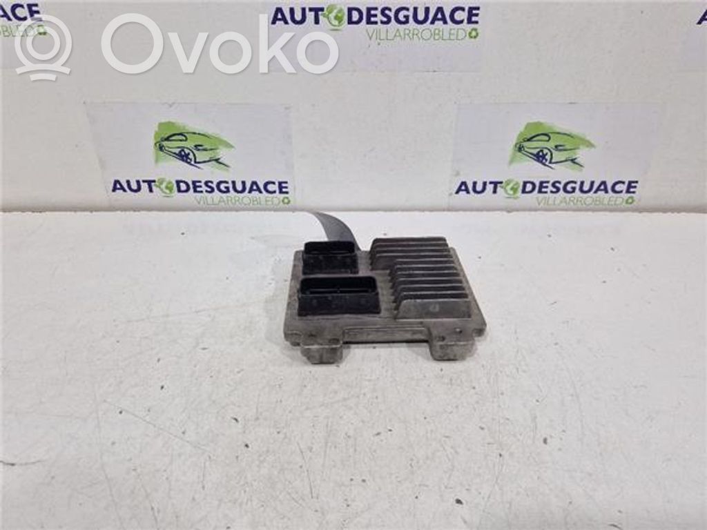 Unidad de control/módulo ECU del motor   12657461