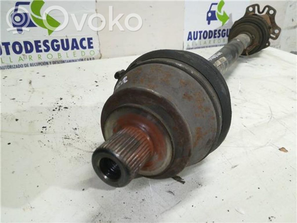 Eje delantero   4E0407271P