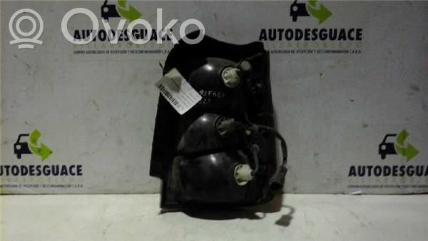 Lámpara de faros/luces traseros