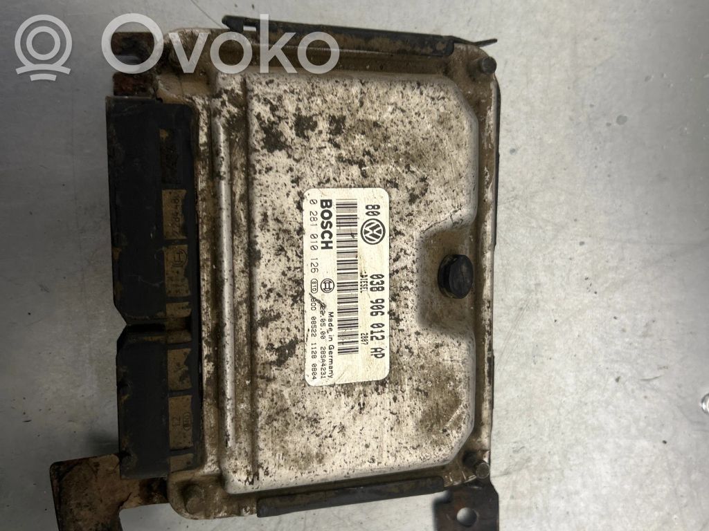 Volkswagen Golf IV Engine control unit/module 