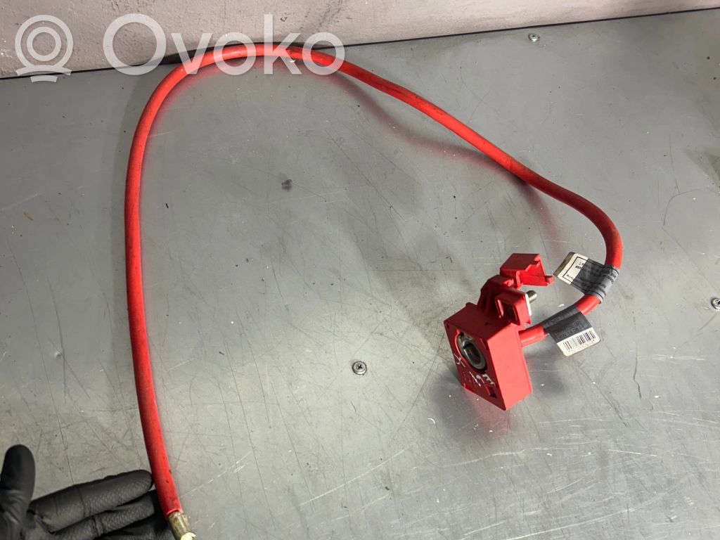 BMW 5 E60 E61 Positive cable (battery) 