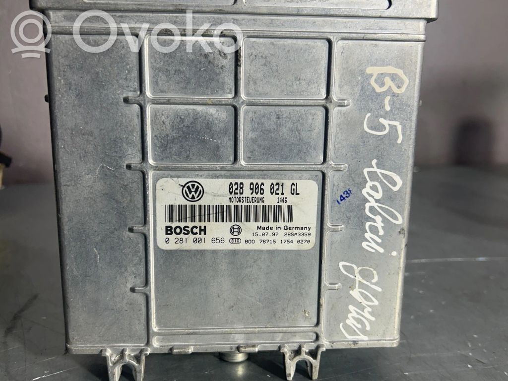 Volkswagen PASSAT B5 Engine control unit/module 