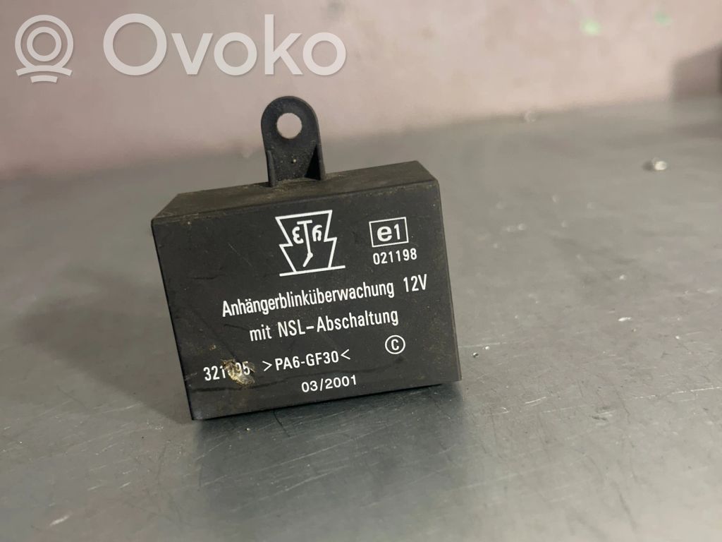 Audi A6 S6 C5 4B Airbagsensor Crashsensor Drucksensor 