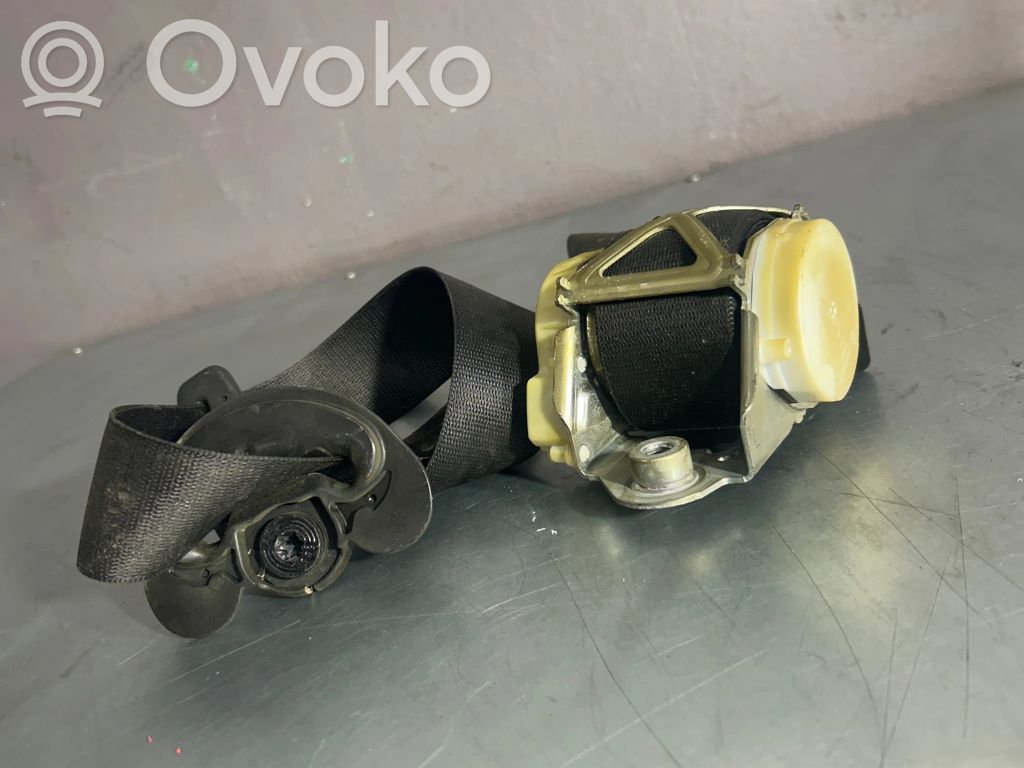BMW 1 F20 F21 Etuistuimen turvavyö 