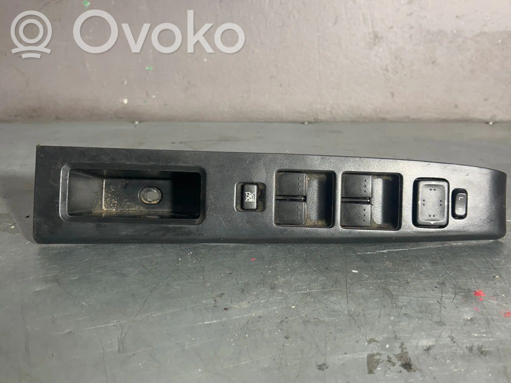 Mazda 5 Electric window control switch 