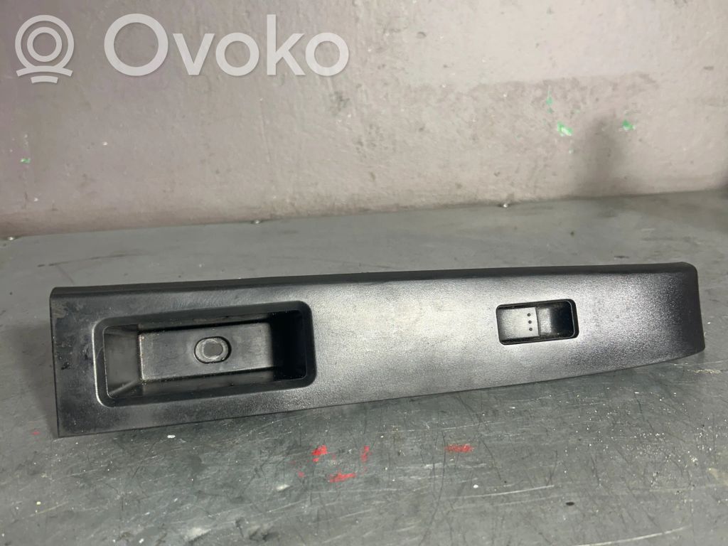 Mazda 5 Front door window switch trim 