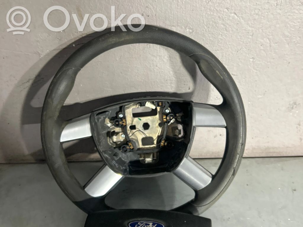 Ford Focus Stūre 