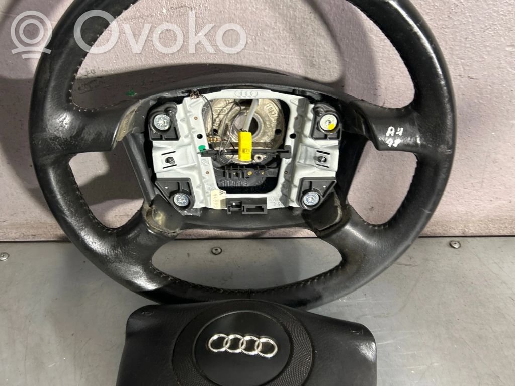 Audi A4 S4 B5 8D Stūre 