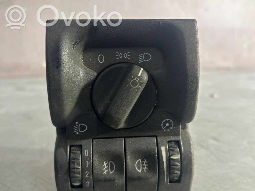 Opel Vectra B Light switch 