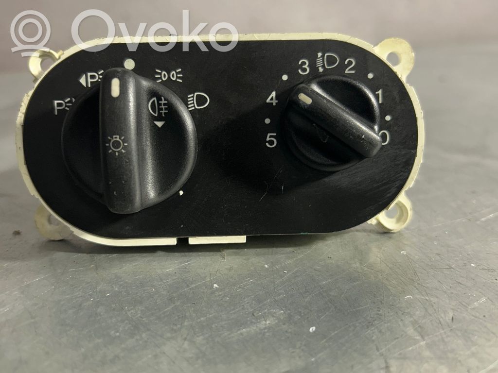 Ford Mondeo MK I Light switch 