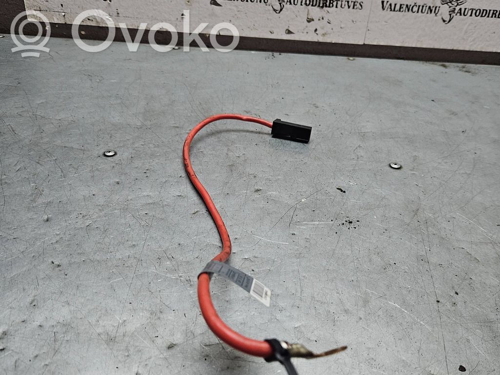 BMW 3 E90 E91 Positive cable (battery) 