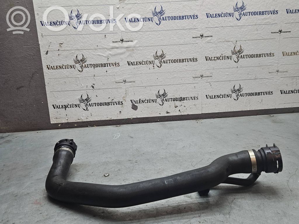 BMW 1 E81 E87 Engine coolant pipe/hose 