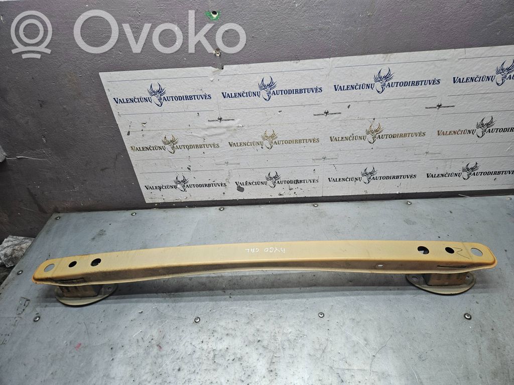 Toyota Aygo AB40 Takapuskurin poikittaistuki 