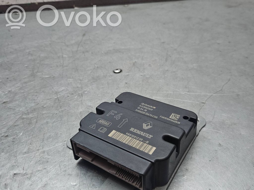 Renault Captur Airbag control unit/module 
