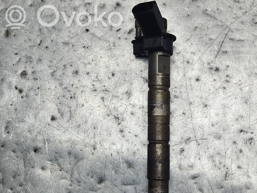 Injecteur de carburant   7797877