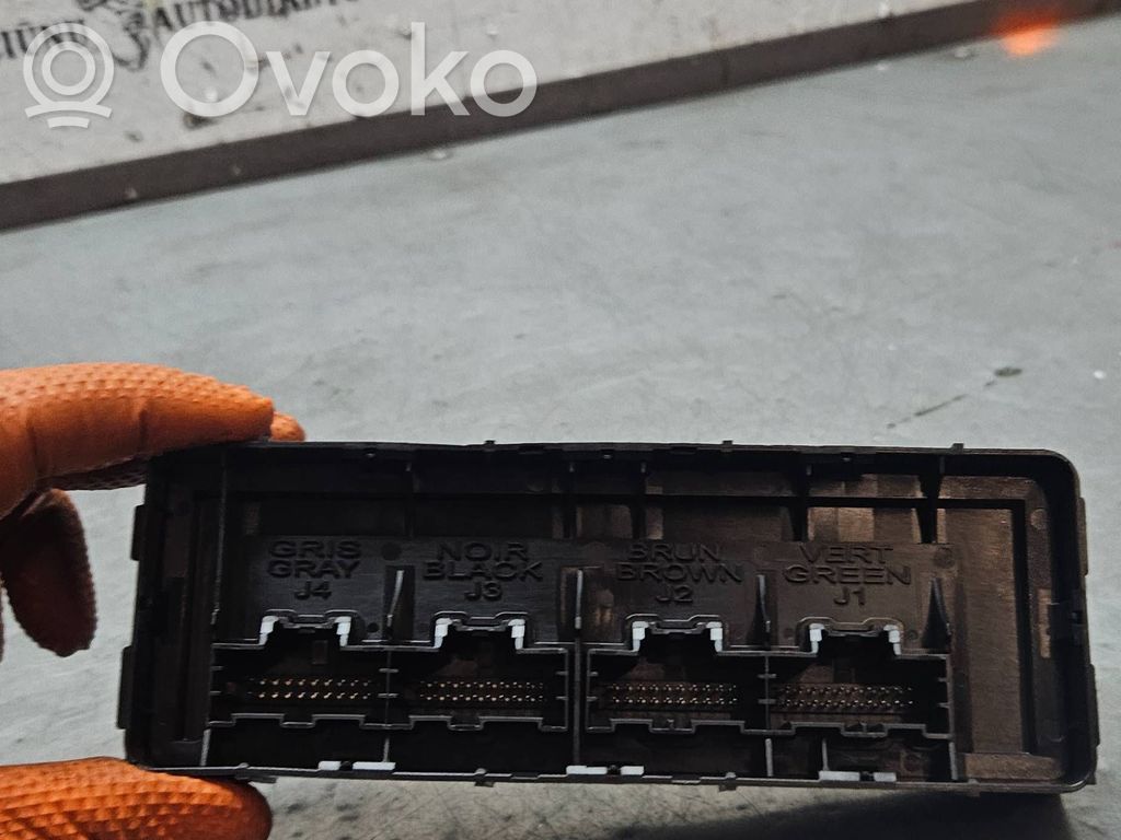 Opel Corsa E Muut ohjainlaitteet/moduulit 