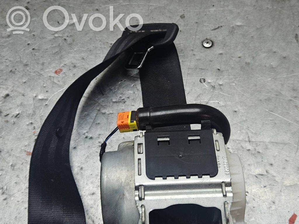 Audi A4 S4 B9 Pas bezpieczeństwa fotela tylnego 