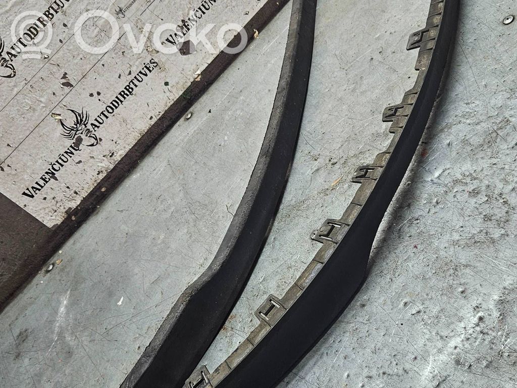 Opel Corsa E Front bumper mounting bracket 