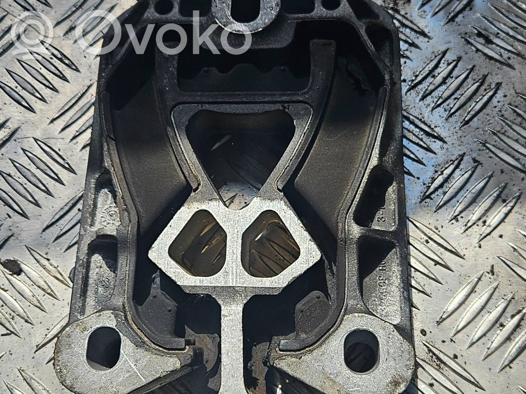 Ford Focus Pārnesumkārbas spilvens 