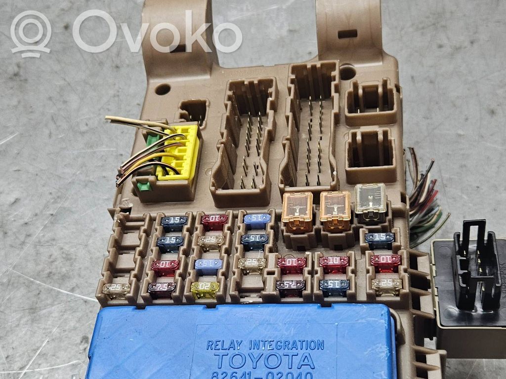 Toyota Corolla E120 E130 Modul siguranțe 