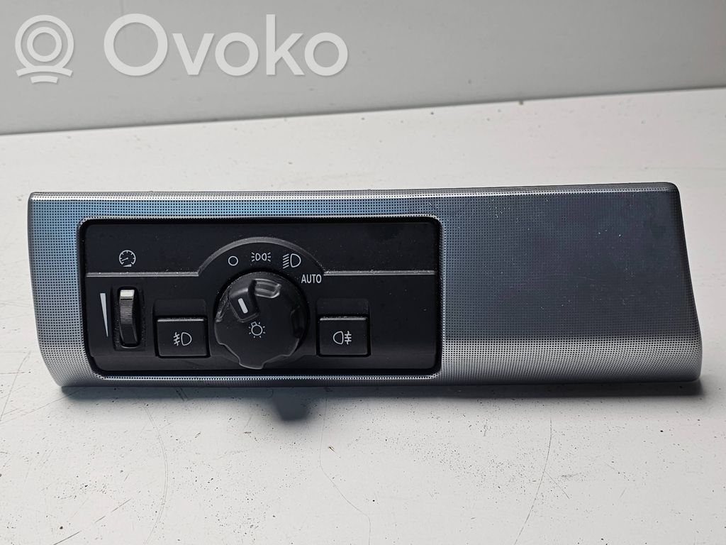 Land Rover Freelander 2 - LR2 Light switch 