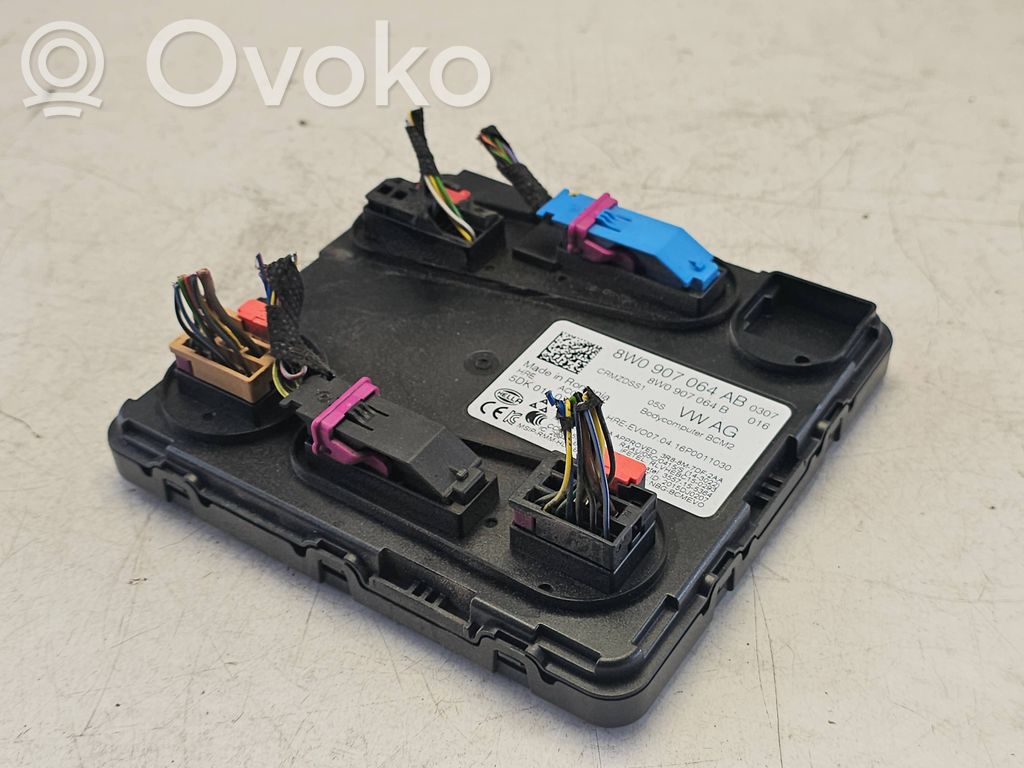 Audi A4 S4 B9 Comfort/convenience module 