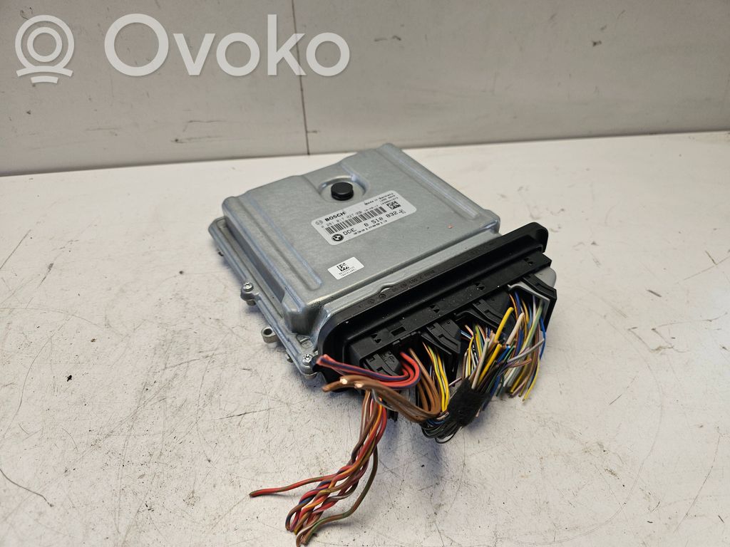 BMW 3 E90 E91 Engine control unit/module 
