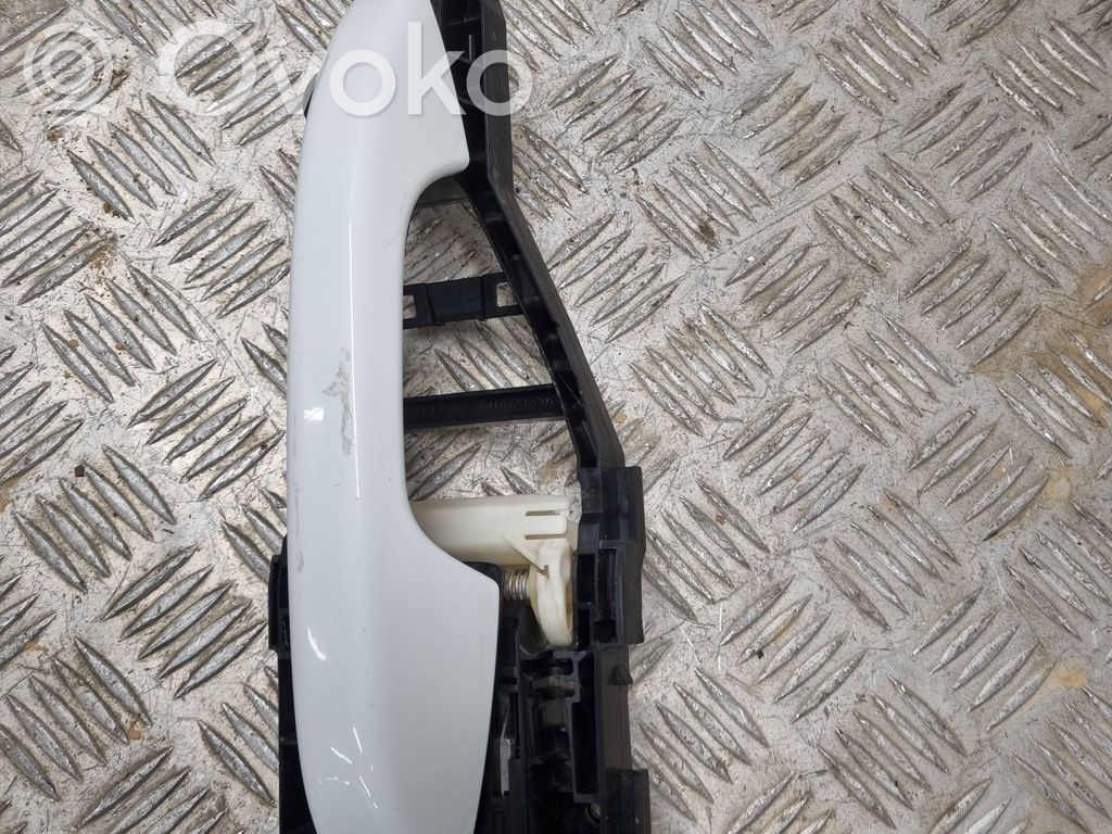 Volvo XC40 Klamka zewnętrzna drzwi przednich 