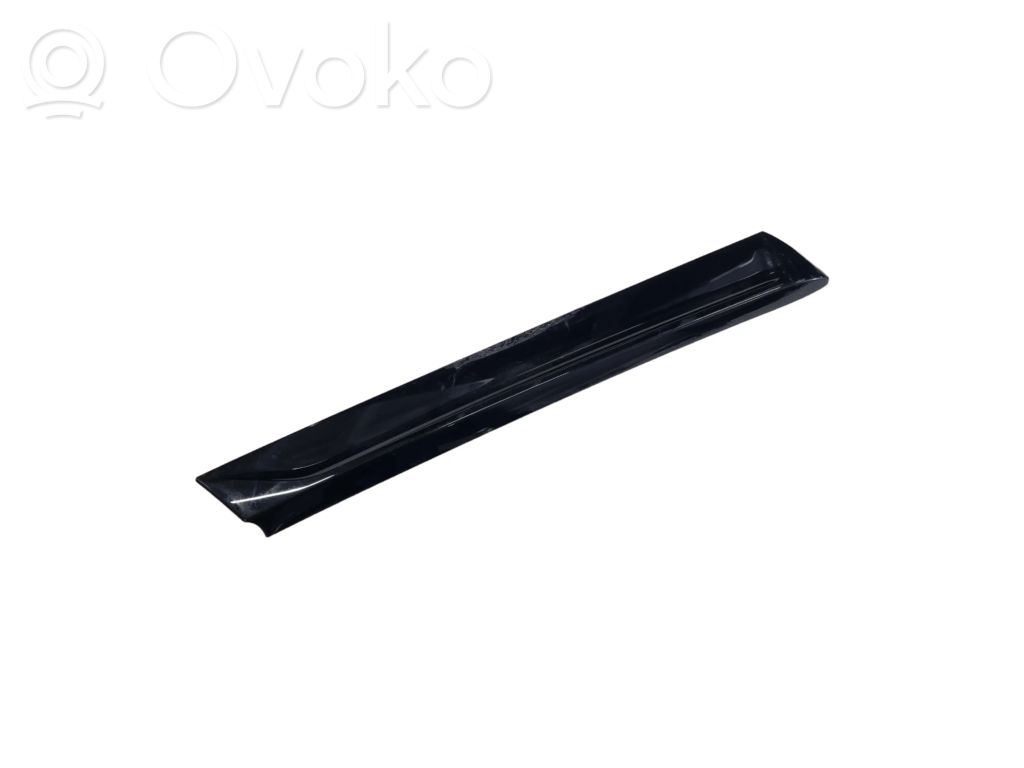 Audi Q7 4M Tailgate trim 