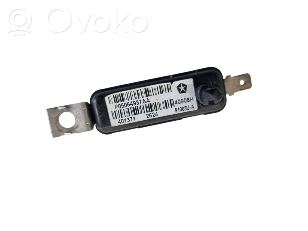 Antenos stiprintuvas   P05064937AA