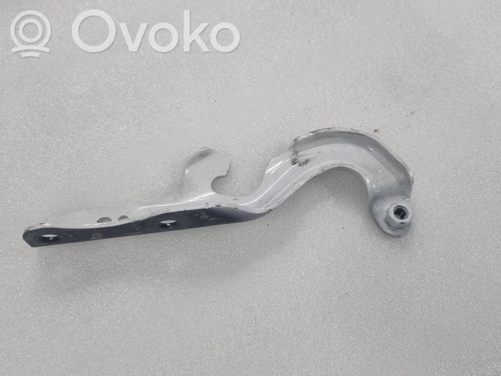 Engine bonnet/hood hinges   62777,563AF,34821