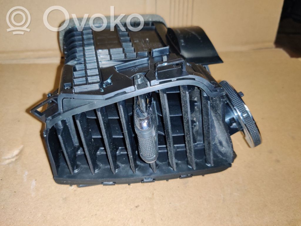 Jeep Compass Dysze / Kratki środkowego nawiewu deski rozdzielczej 