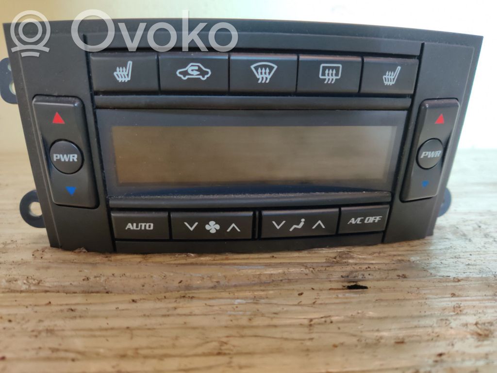 Cadillac SRX Climate control unit 