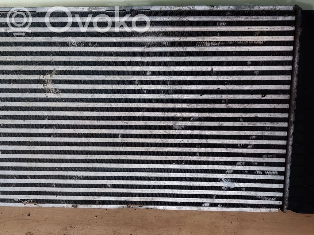 Opel Astra H Interkūlerio radiatorius 