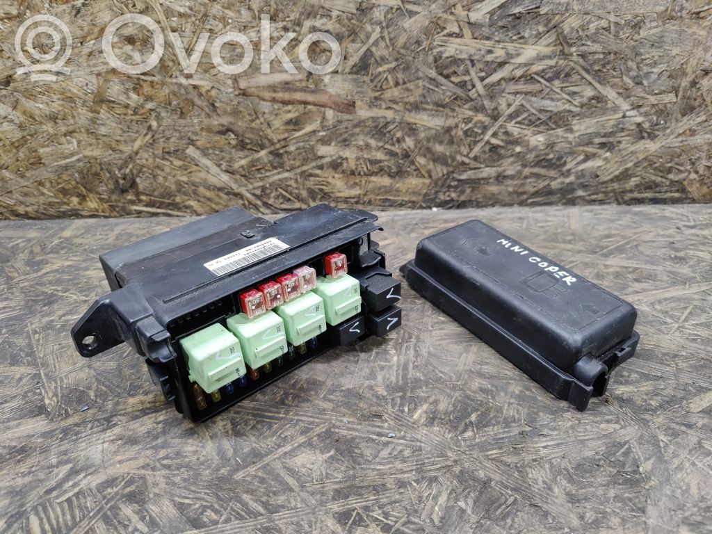 Mini One - Cooper R50 - 53 Fuse module 