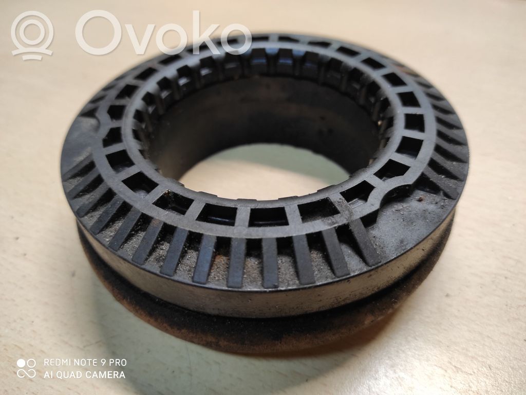 Chrysler 200 Front upper strut mount 