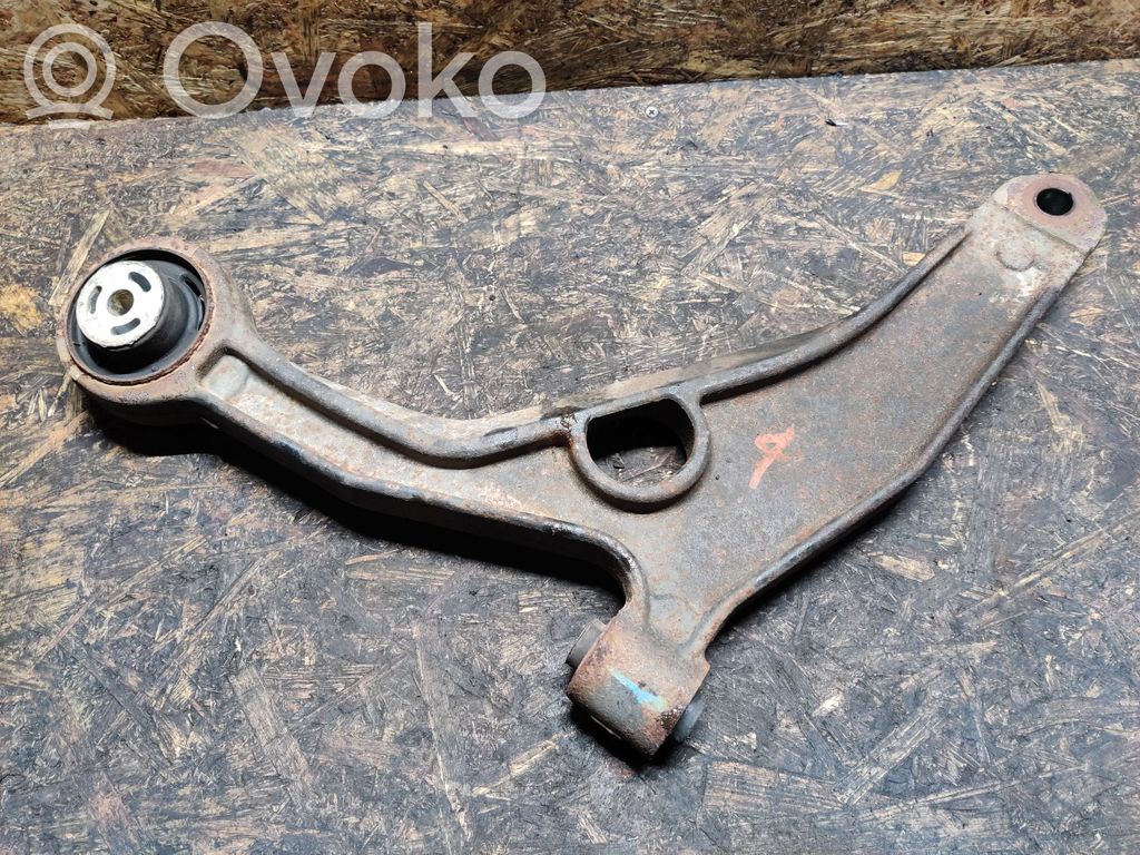 Chrysler 200 Front lower control arm/wishbone 