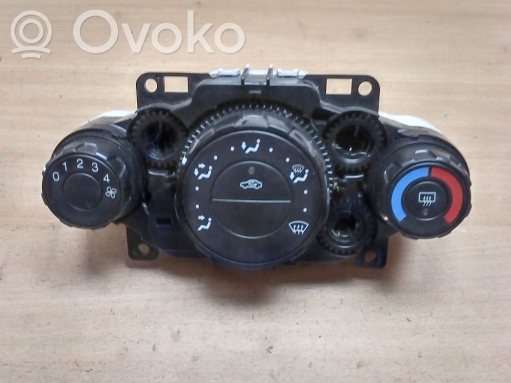 Ford Fiesta Climate control unit 