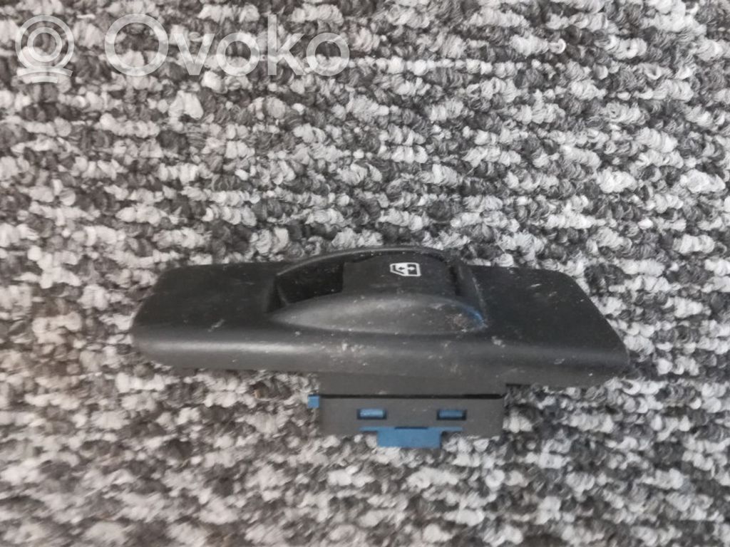 Fiat Doblo Electric window control switch 