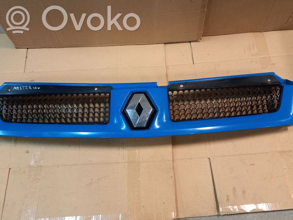 Renault Master II Front bumper upper radiator grill 